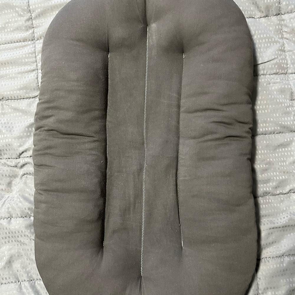 Snuggle Me Organic Infant Lounger